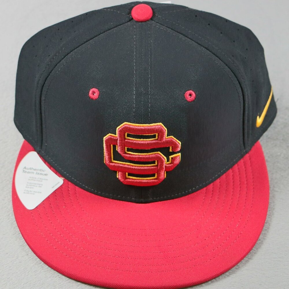 Nike USC Trojans Aero True Fitted Hat Black Red Dri-FIT Size 7 1/8 NCAA